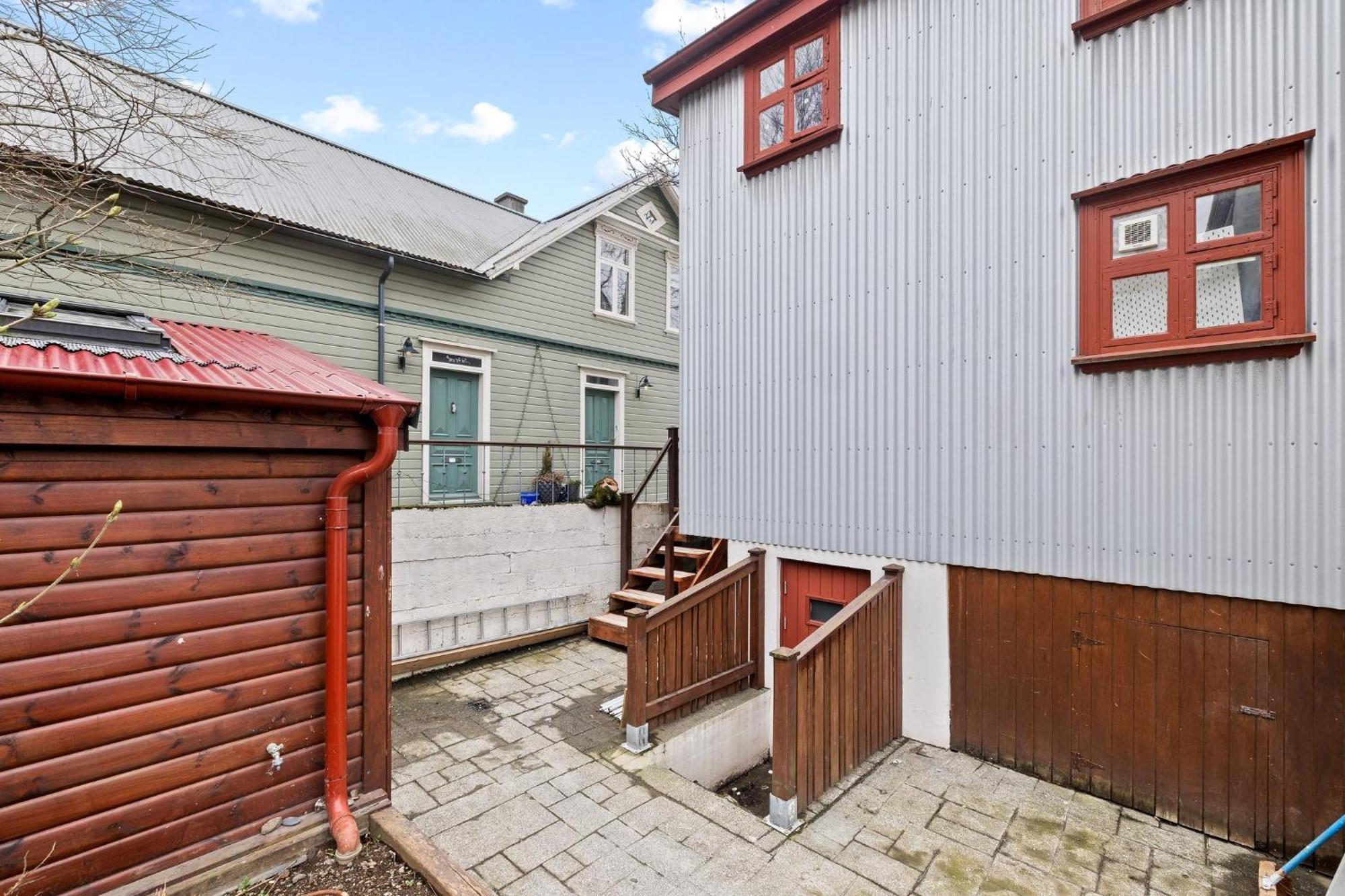Downtown Reykjavik Baldursbra Holiday Home Kültér fotó